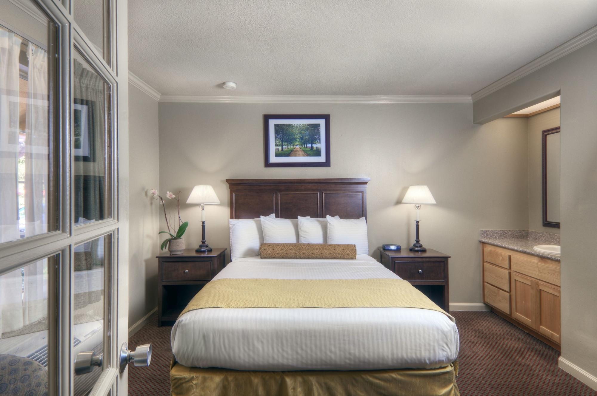 University Park Inn & Suites Davis Εξωτερικό φωτογραφία